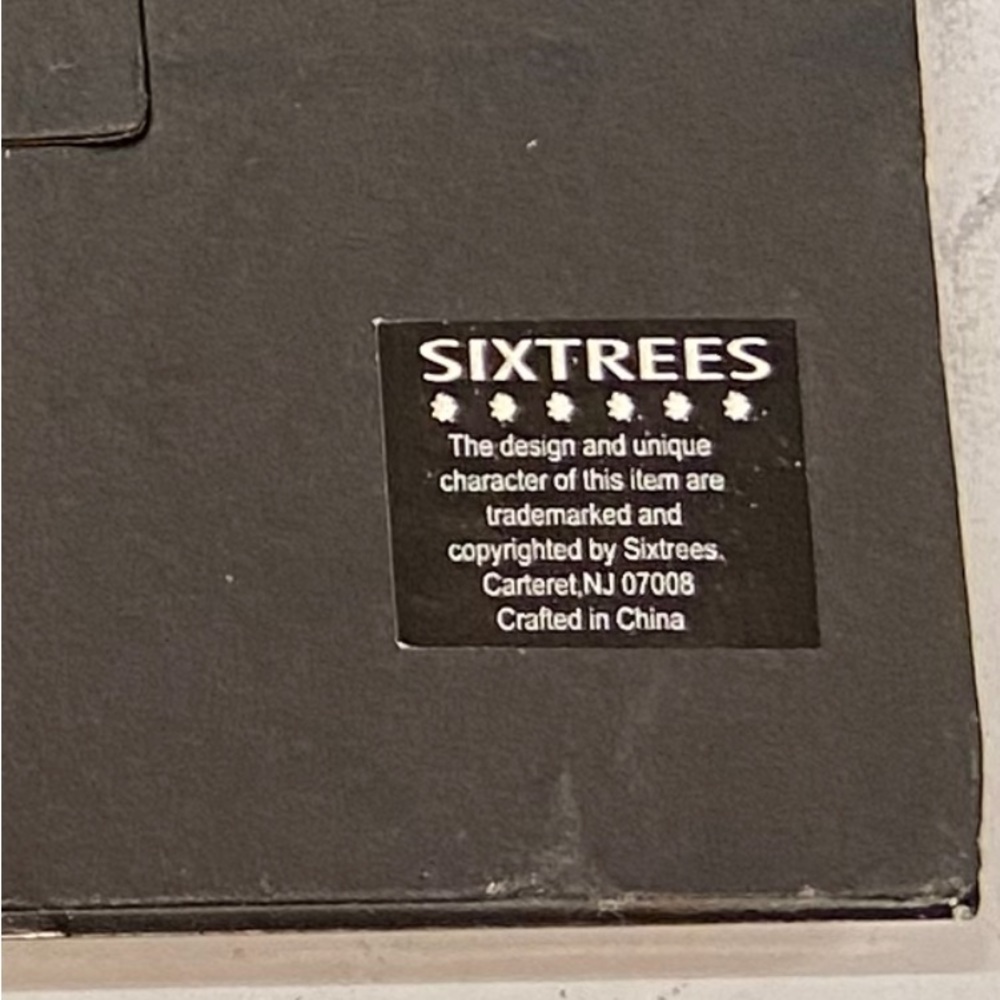 Sixtrees Mirrored Frame - Picture 6 of 6